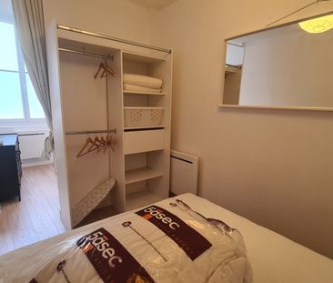 Location Appartement 1 pièce 25m² ORLEANS 45000 - Photo 5