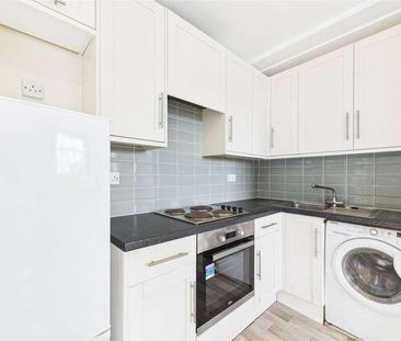 Queensgate House, Cookham Road, Maidenhead, Berkshire, SL6 - Photo 5