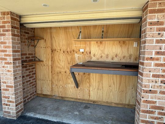 Charming 2-Bedroom Villa with Versatile Spaces - Photo 1