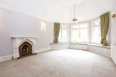 3 bedroom flat to rent - Photo 5