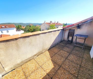 Location Appartement 2 pièces 31m² AIX EN PROVENCE 90ème - Photo 2