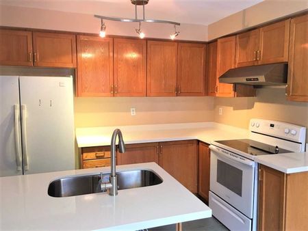 For Lease - 141 Nahanni Drive, Richmond Hill, Ontario - Photo 5