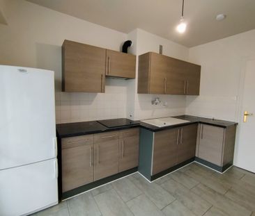 Location Appartement 2 pièces 51m² - Photo 2