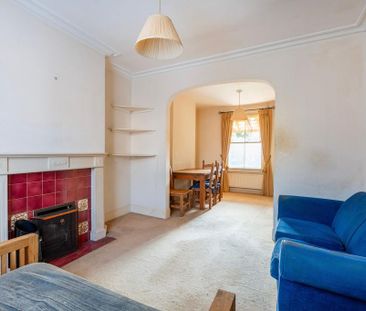 3 bedroom terraced house to rent - Photo 2