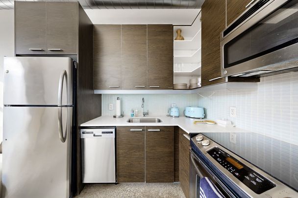 For Lease - 549 King Street Unit# 309, Toronto, Ontario - Photo 1