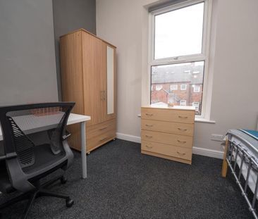 Student House 5 bedroom, City Centre, Sheffield - Photo 3