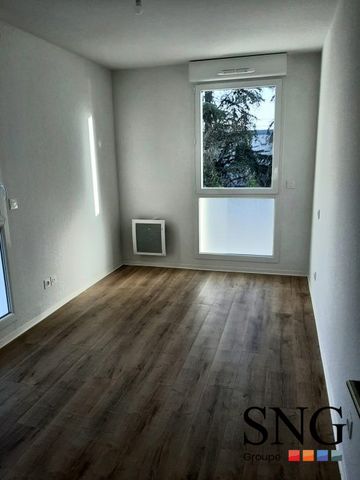 T3 AVEC TERRASSE+JARDIN+PARKING - Photo 2