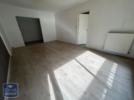 Appartement à louer 3 pièces 82.3m² - Photo 1