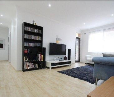 STYLE AND LOCATION - Photo 4