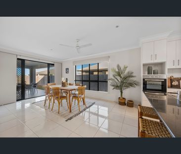 6 Molokai Street, Burdell, Qld 4818 - Photo 6