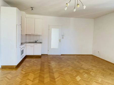 Charmante 1-Zimmer-Wohnung mit Parkplatz - Eggersdorf - Photo 2