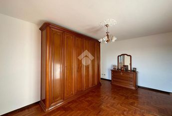 Porzione di bifamiliare in affitto