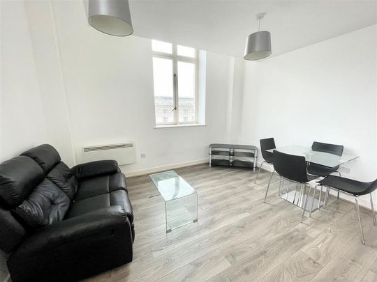 2 bedroom apartment to rent - Photo 1