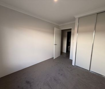 10 Bonsall Way, Ravenswood, WA 6208 - Photo 5