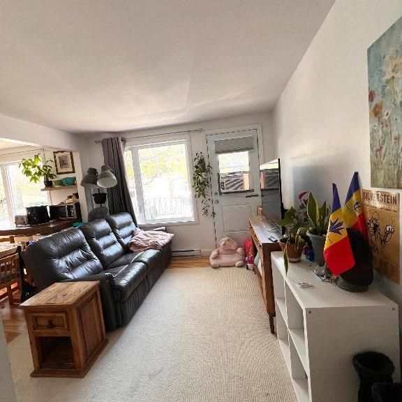 Logement 5 1/2 - Photo 1
