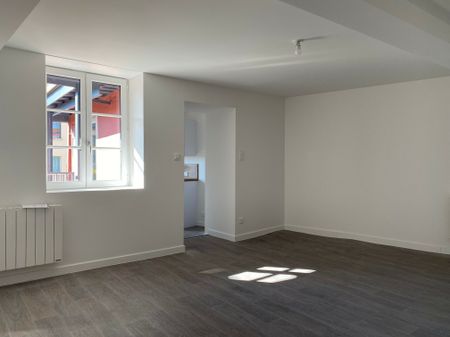 TARARE - T3 avec balcon - Photo 5