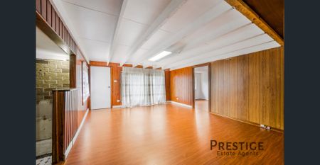 Neat & Spacious Family Home in a Convenient Mount Pritchard Location - Photo 5