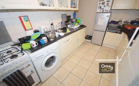 |ref: |, Broadlands Road, Southampton, SO17 - Photo 3