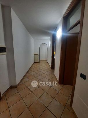 Trilocale in Affitto in Via delle Rimembranze 2 a Lomazzo - Photo 1