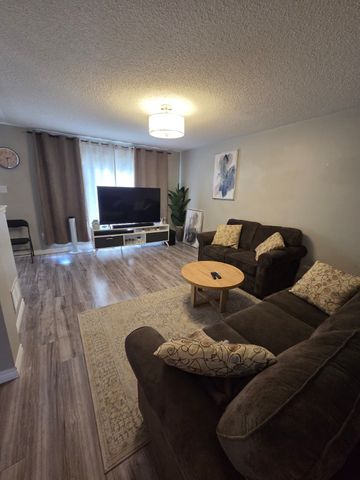 For Lease - 1156 Riddell Crescent, Milton, Ontario - Photo 4