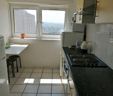 Room in a Shared Flat, St Mungo Place, G4 - Photo 2