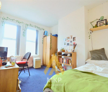 6 bedroom terraced house to rent - Photo 5