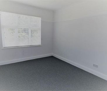 3 bedroom apartment to rent - Photo 3