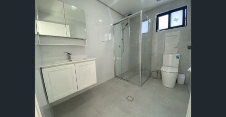 Modern 2 Bedroom Granny Flat with Air-Conditioning - Photo 2