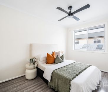 Stylish Comfort in the Heart of Williamstown! - Photo 5