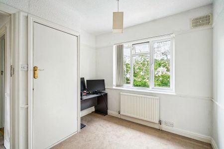 2 bedroom maisonette to rent - Photo 4