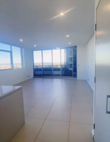 2 Studio Dr, Sydney - Photo 3