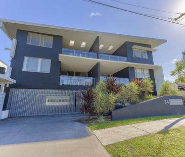 Modern 2 Bedroom Apartment on Kedron Brook! - Photo 3