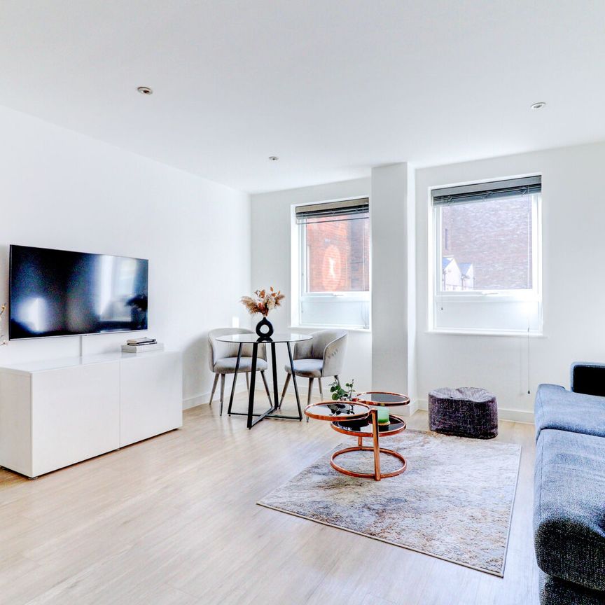 1 bedroom flat to rent - Photo 1