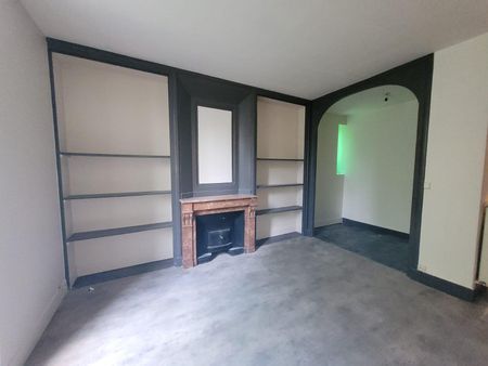 Location Appartement 3 pièces 79m² LYON 9ème - Photo 4