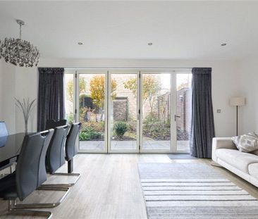 Well presented 4 bedroom link detached house at the prestigious Nin... - Photo 2