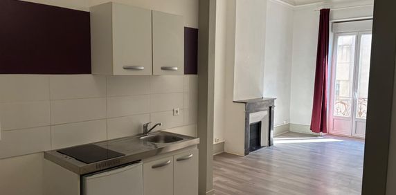 Location Appartement 1 pièce 28m² MONTPELLIER 34000 - Photo 2