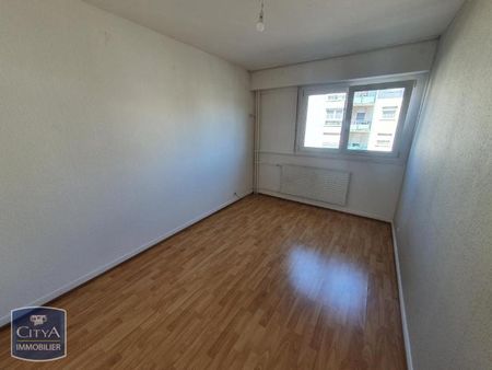 Location Appartement 4 pièces 79m² MULHOUSE 68200 - Photo 5