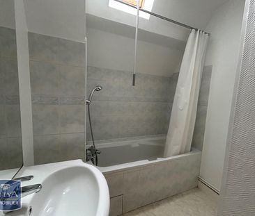 Location Appartement 3 pièces 66m² BARBERAZ 73000 - Photo 5