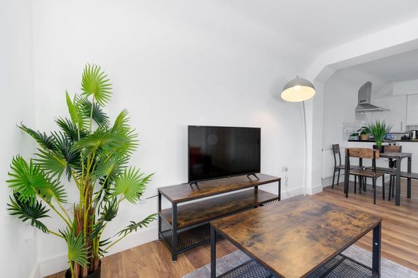 1 bedroom apartment to rent - Photo 1