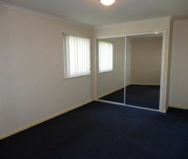 212/107 Canberra Avenue, Griffith ACT, Belconnen - Photo 2