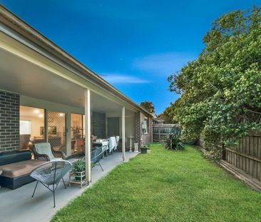 4/7-9 Elizabeth Street, Cranbourne North VIC - Photo 2