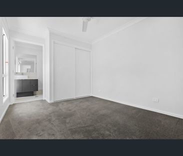 1/8 Garden Pl, Nambour, Qld 4560 - Photo 4