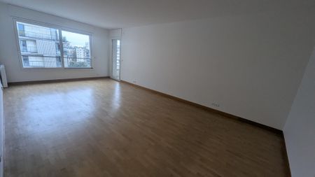 location Appartement T5 DE 115.3m² À PARIS - Photo 3