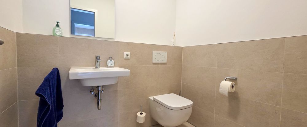 Wohlfühlen im Herzen von Friesoythe - Moderne Wohnung mit Balkon, Einbauküche und PKW-Stellplatz - Foto 1