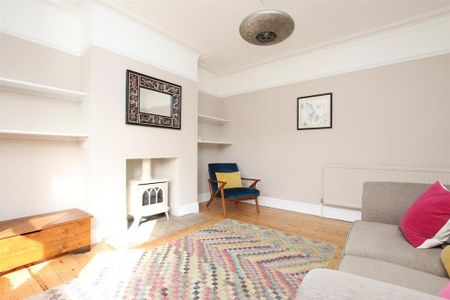 4 bedroom house to rent - Photo 2