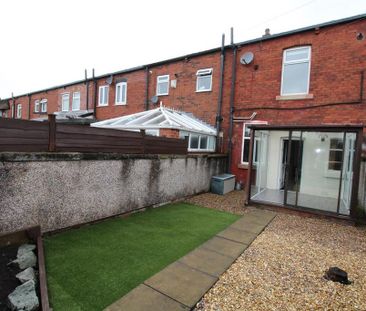2 bedroom terraced house to rent - Photo 5