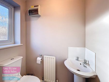 2 bedroom semi-detached house to rent - Photo 5