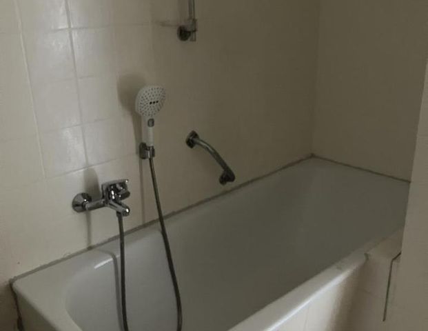 Wenn es einmal zu eng wird, haben wir die passende Wohnung. - Photo 1