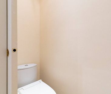 Logement à Paris, Location meublée - Photo 6