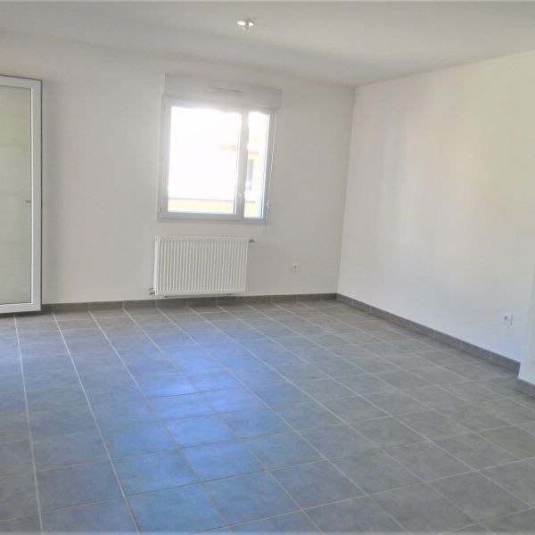 Location Appartement 2 pièces 43m² MURET 31600 - Photo 1